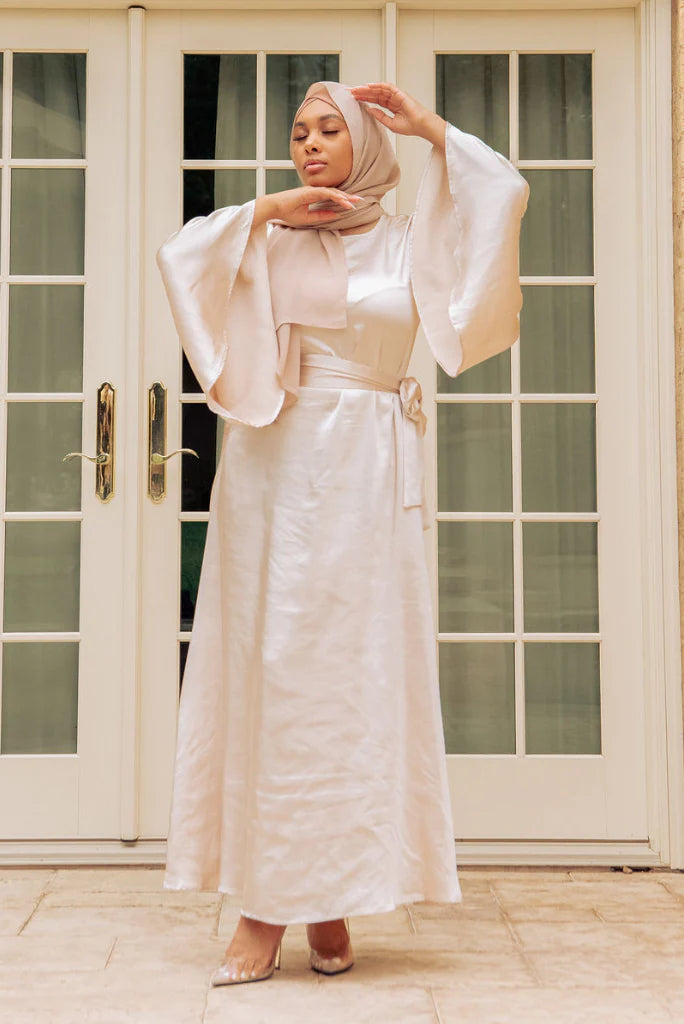 Aliya Evening Dress in Ivory